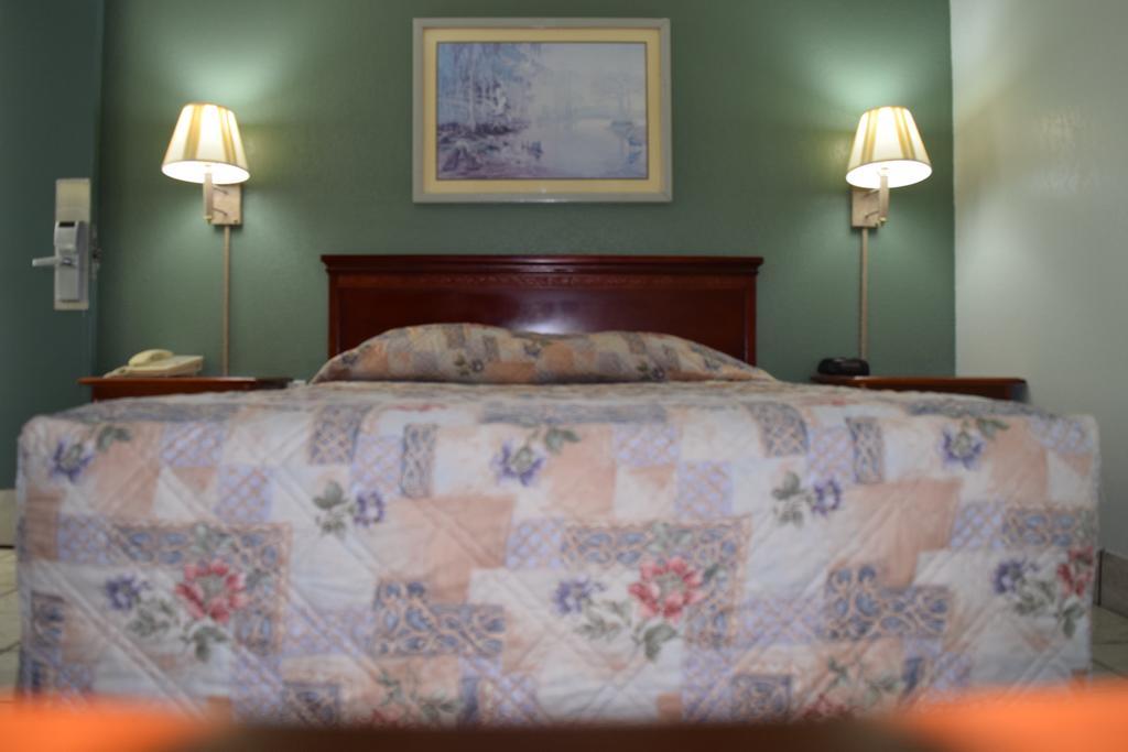 Liberty Inn Waynesboro Dış mekan fotoğraf