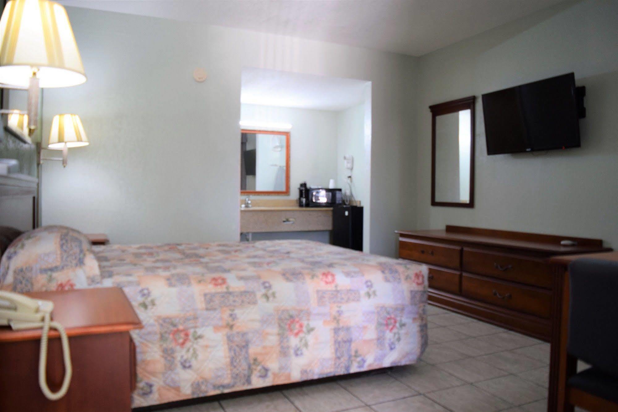 Liberty Inn Waynesboro Dış mekan fotoğraf