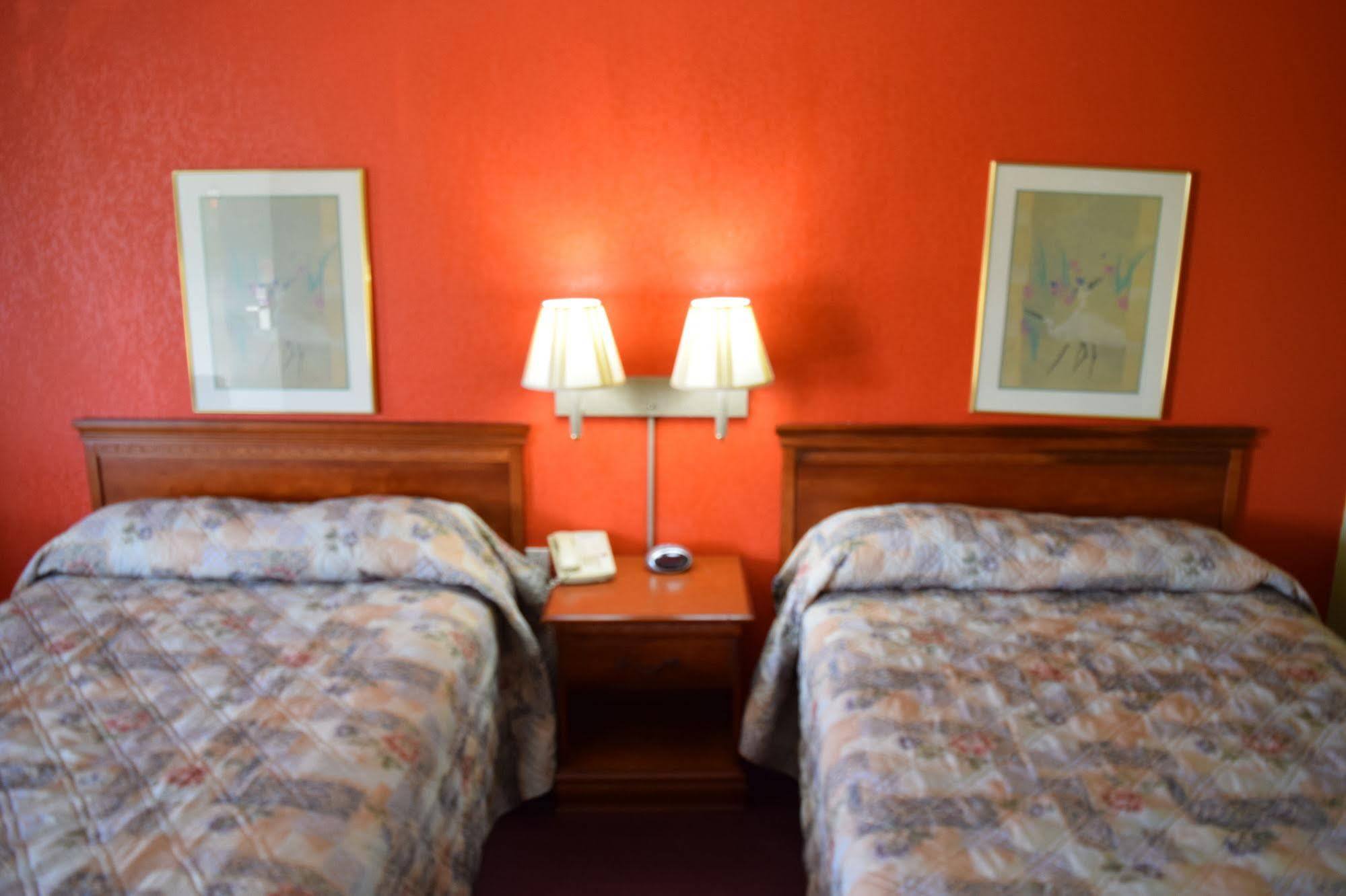 Liberty Inn Waynesboro Dış mekan fotoğraf