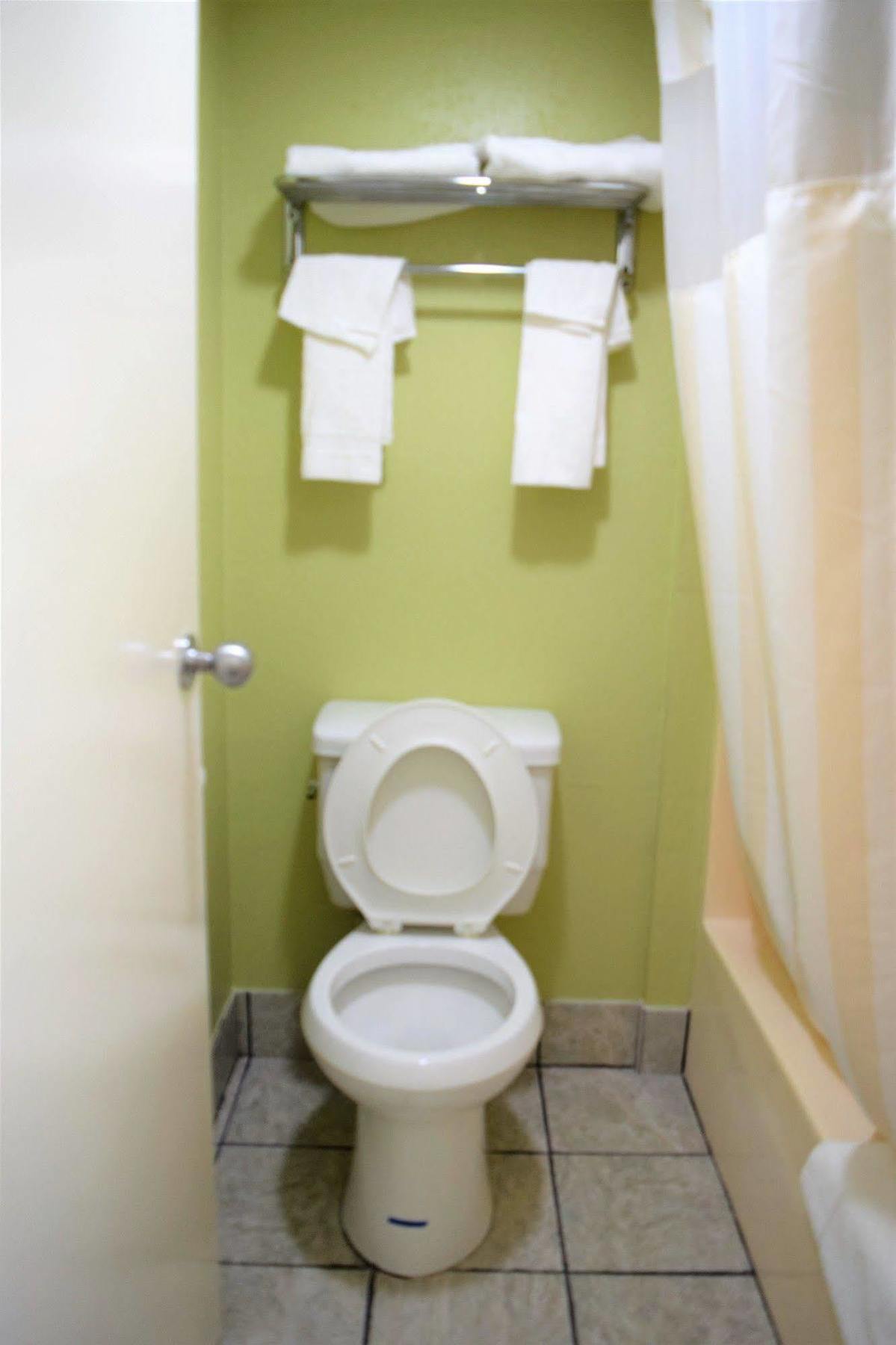 Liberty Inn Waynesboro Dış mekan fotoğraf