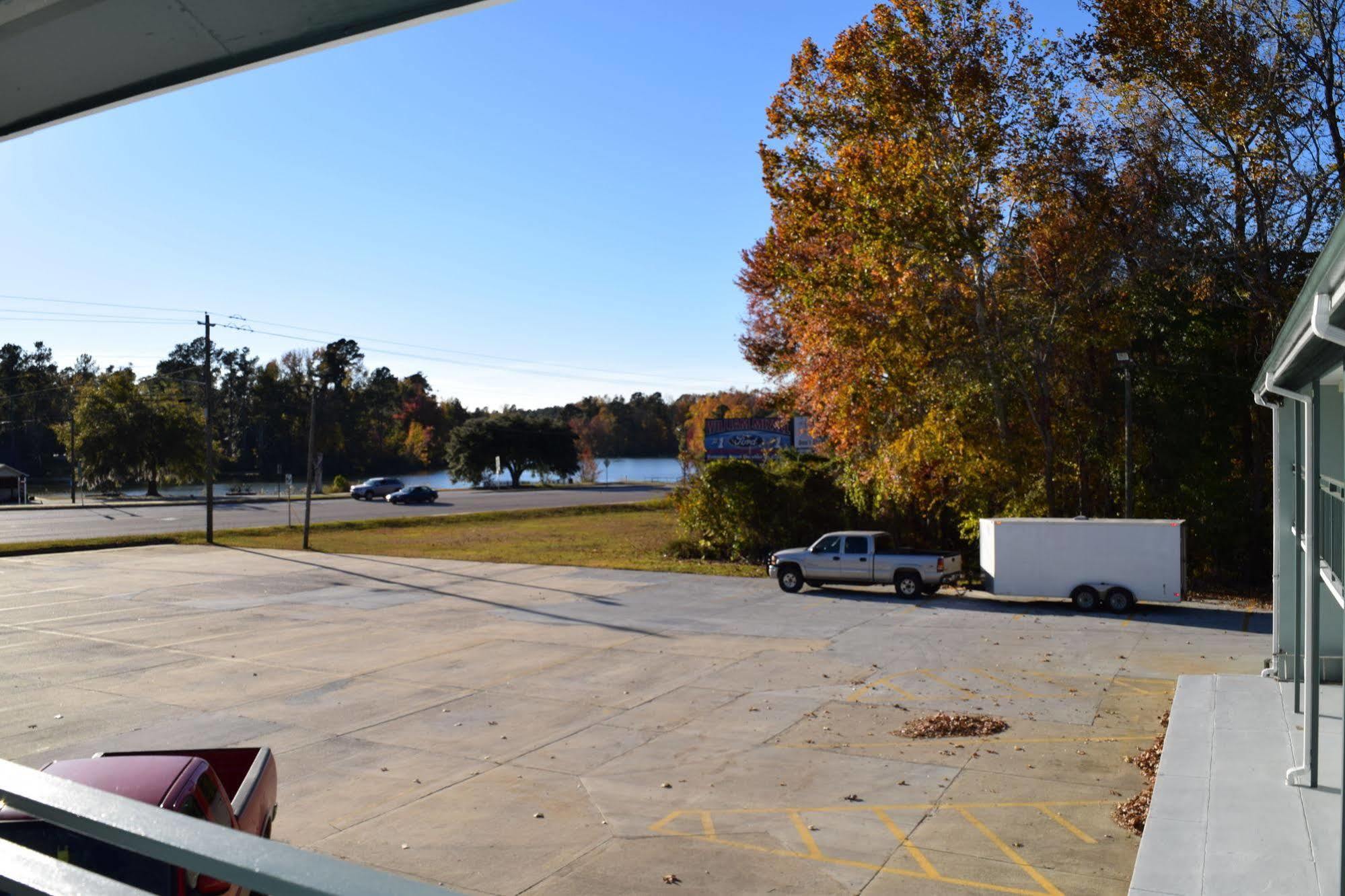 Liberty Inn Waynesboro Dış mekan fotoğraf
